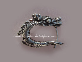 drache_121109_ohrring.jpg
