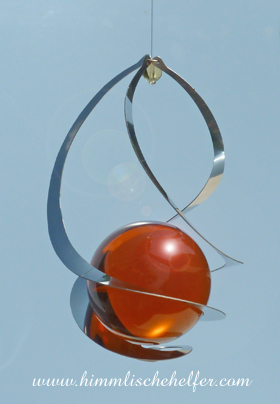uriel_260712_wirbel_energiekugel_orange.jpg